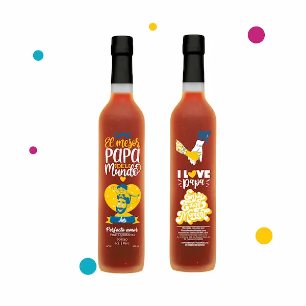 Representación de ambos lados de los vinos personalizados para el dia del padre